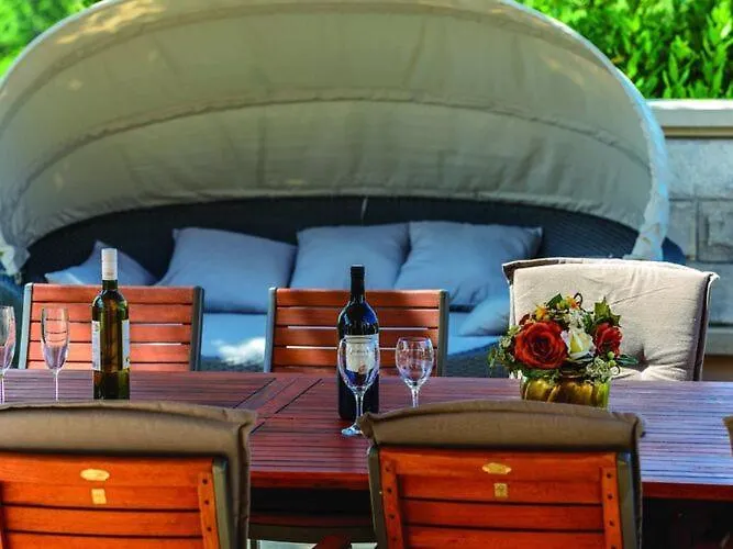 Anka - Five-bedroom With Terrace And Swimming Pool Zaton (Dubrovnik-Neretva)