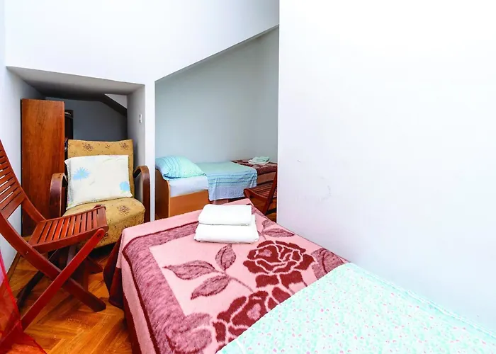 Villa Anka - Five-bedroom With Terrace And Swimming Pool *